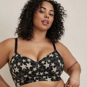 Torrid 42 D No Underwire Bra